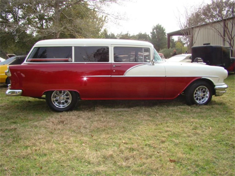 1956 Pontiac Safari - Image 2 of 13