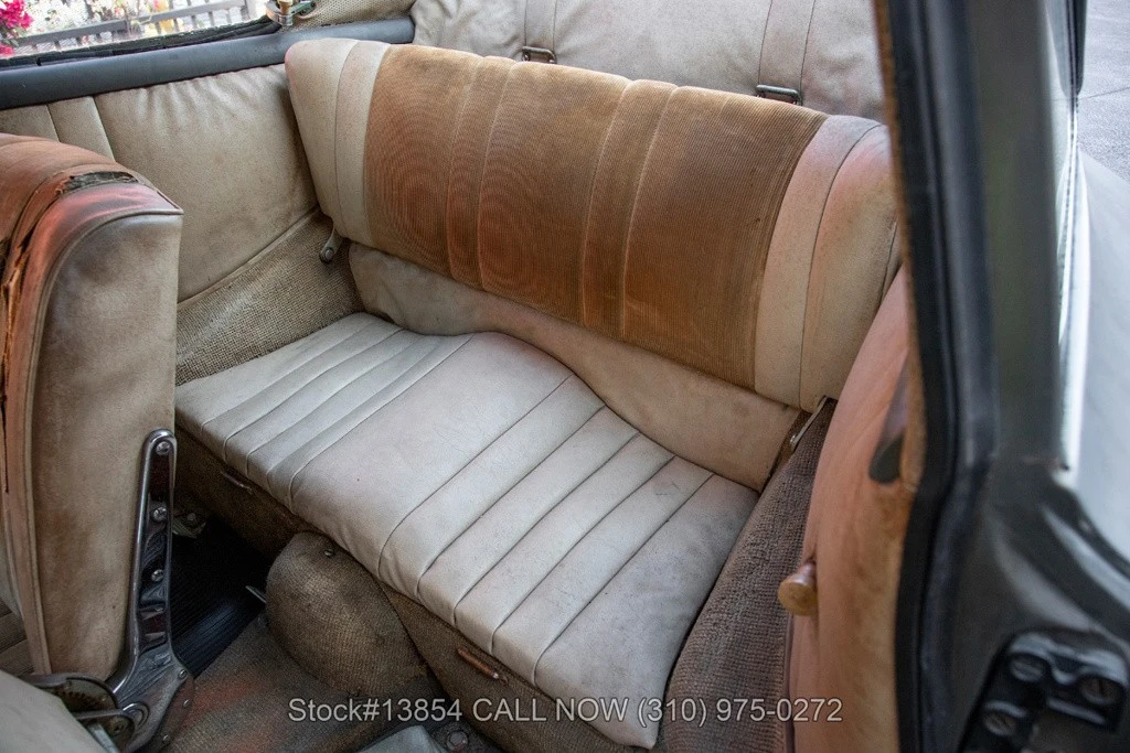 1956 Porsche 356 - Image 16 of 24