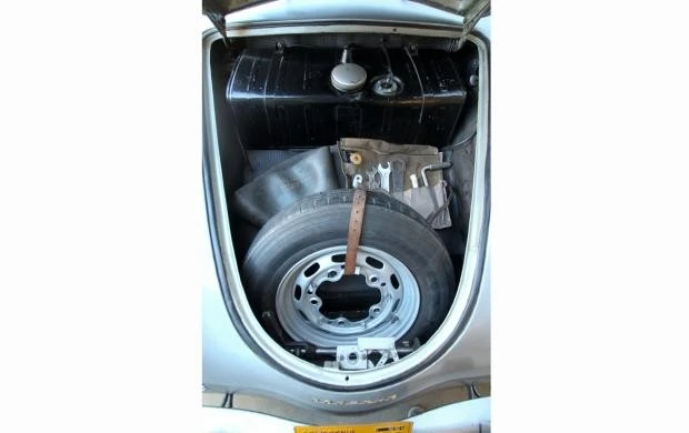 1956 Porsche 356 A - Image 9 of 15