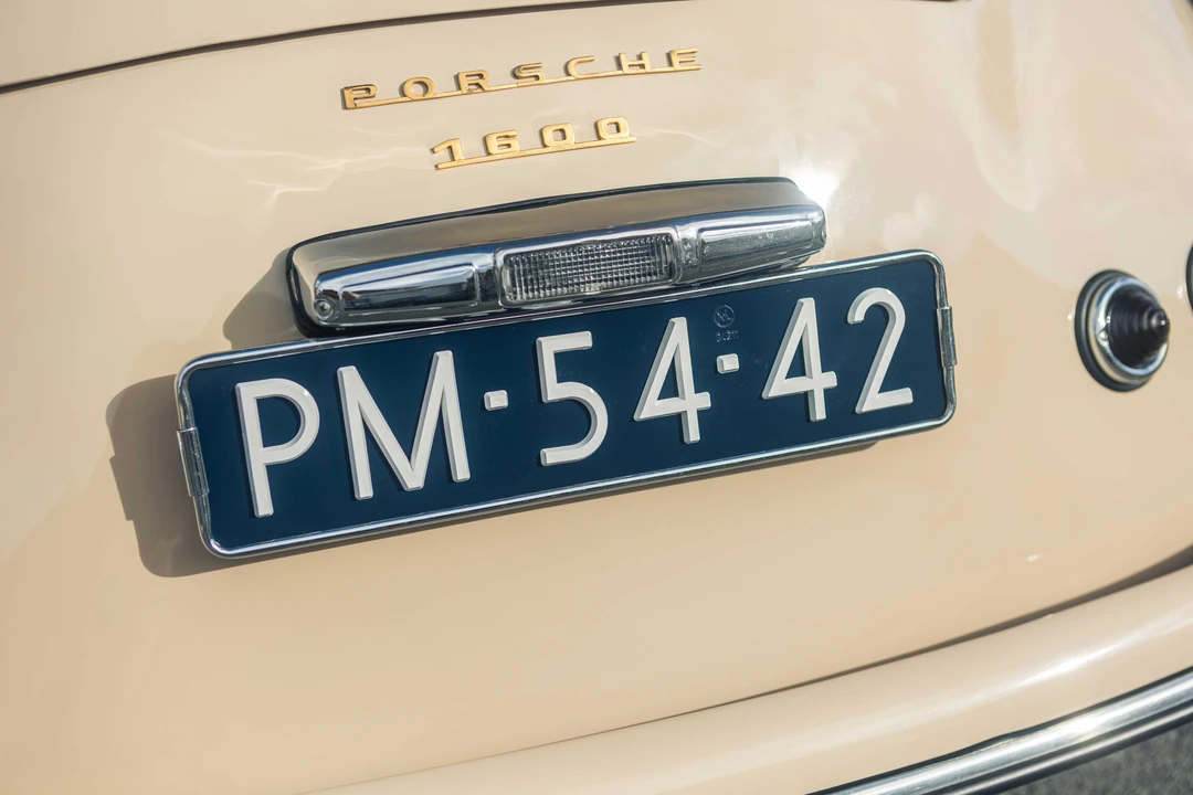 1956 Porsche 356 A - Image 28 of 31