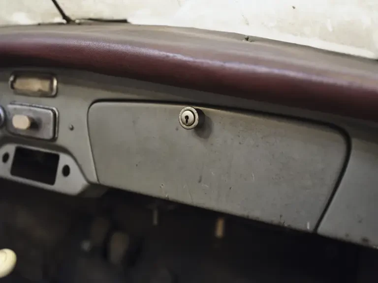 1956 Porsche 356 A - Image 20 of 31