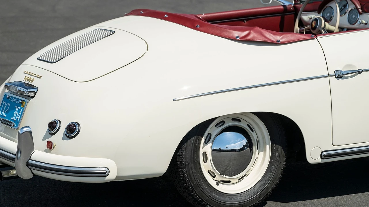 1956 Porsche 356 A - Image 25 of 31