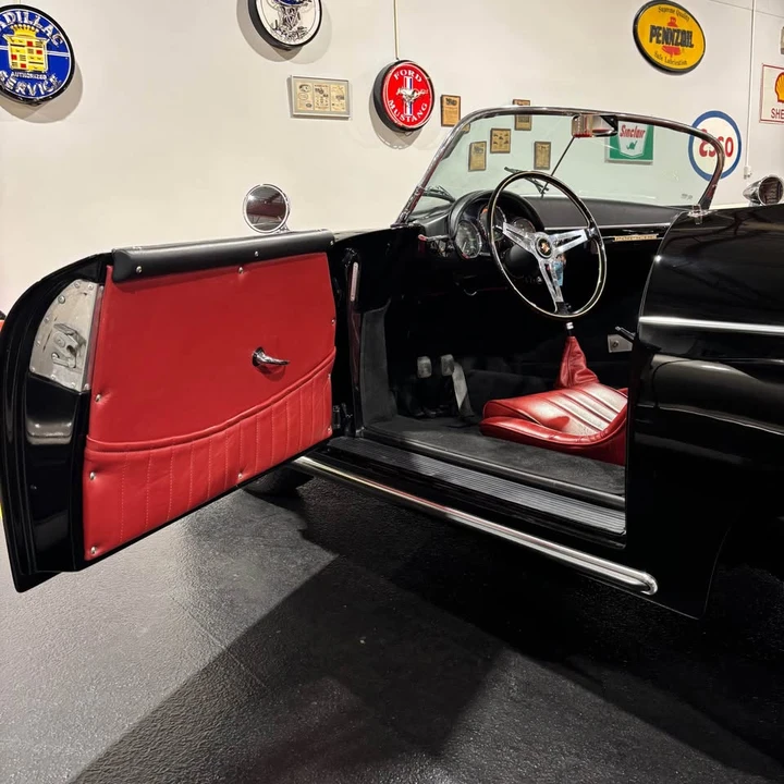 1956 Porsche Speedster - Image 8 of 11