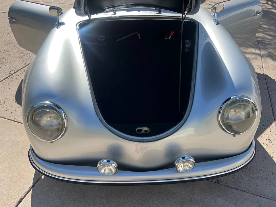 1956 Porsche Speedster - Image 8 of 13
