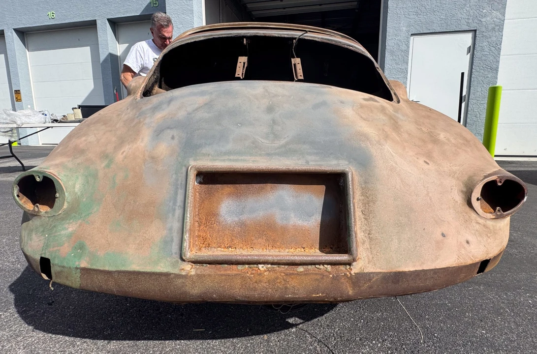 1956 Porsche 356 A - Image 9 of 31