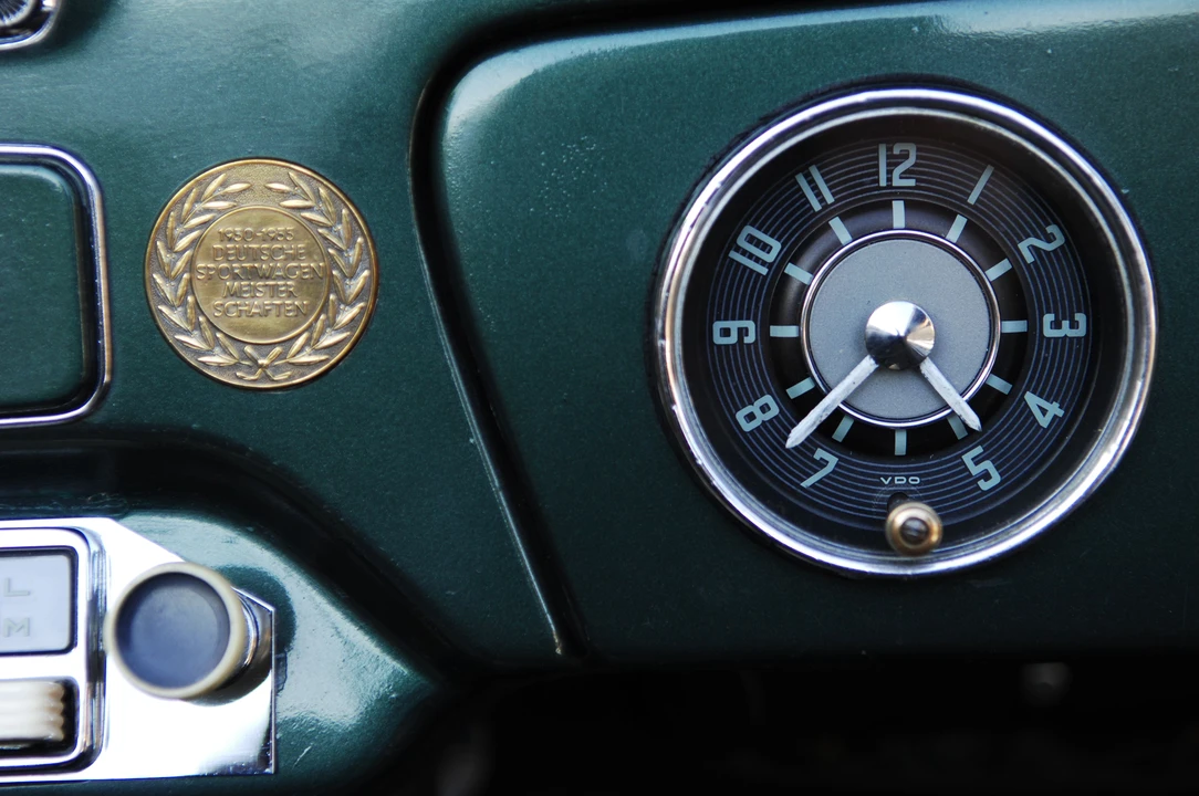 1956 Porsche 356 A - Image 4 of 10
