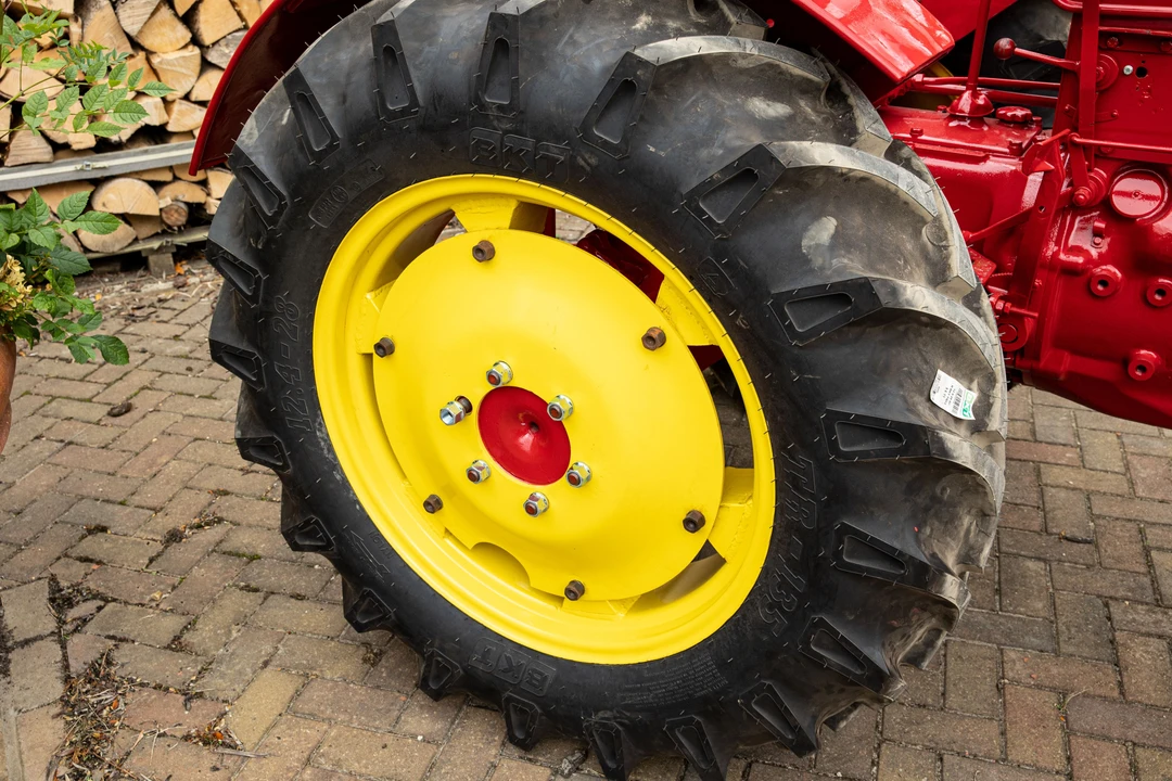 1956 Porsche Tractors - Image 7 of 15