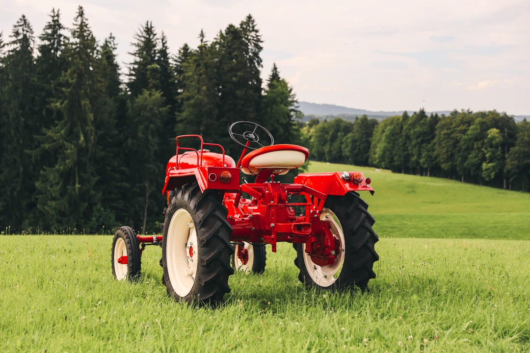 1956 Porsche Tractors - Image 5 of 31