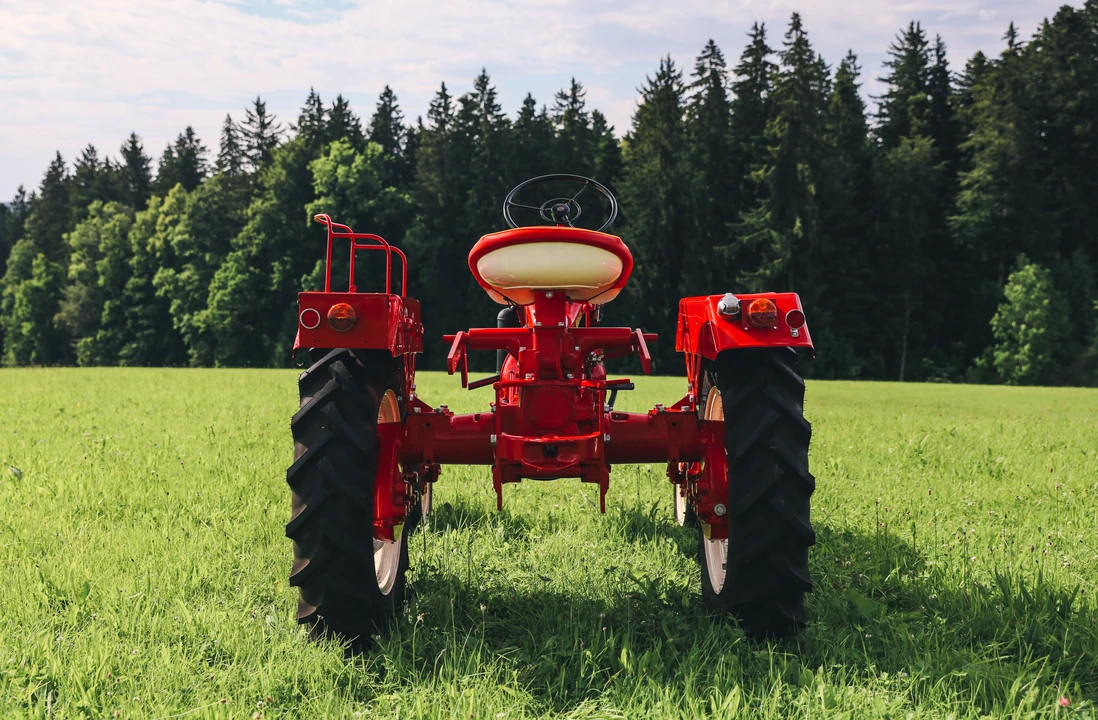 1956 Porsche Tractors - Image 6 of 31