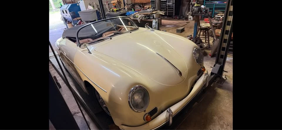 1956 Porsche Speedster - Image 8 of 19