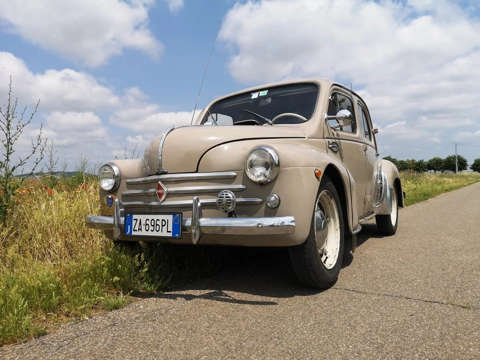 1956 Renault 4CV - Image 6 of 31