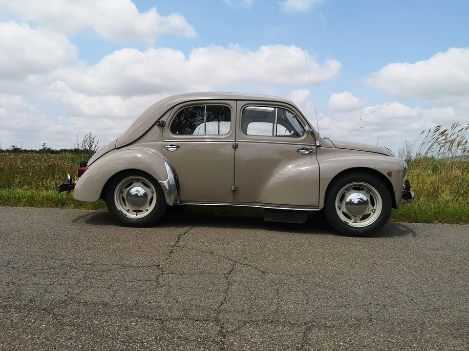 1956 Renault 4CV - Image 9 of 31