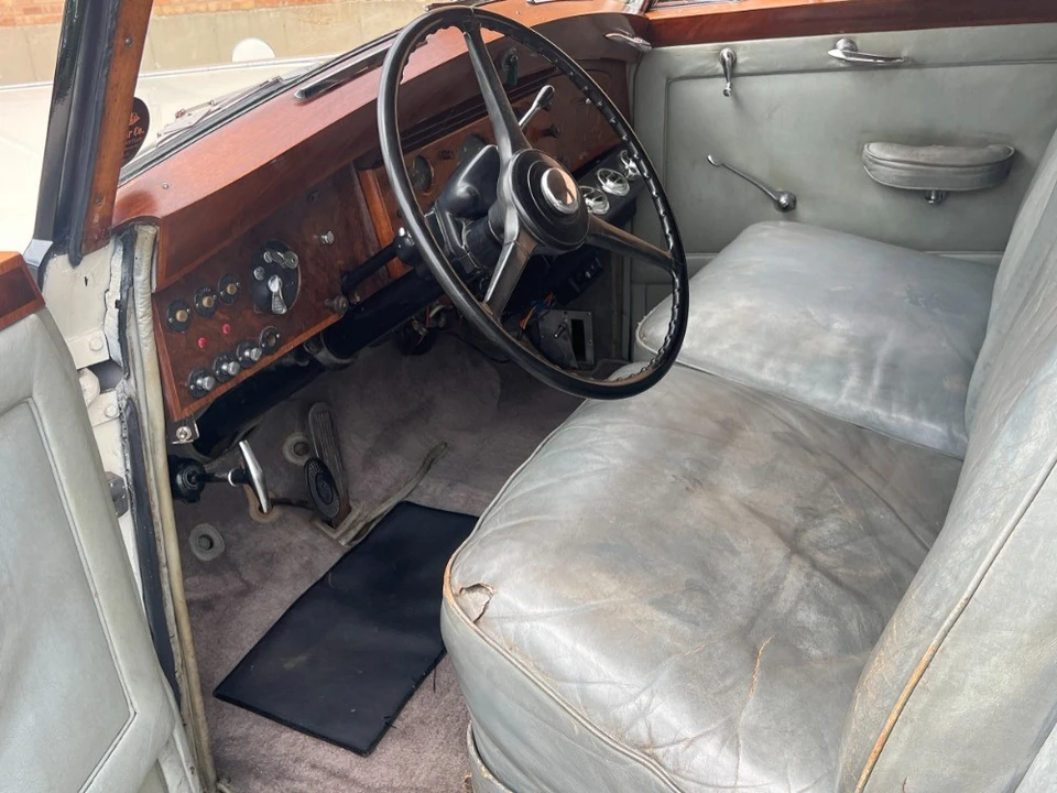 1956 Rolls-Royce Silver Wraith - Image 6 of 8