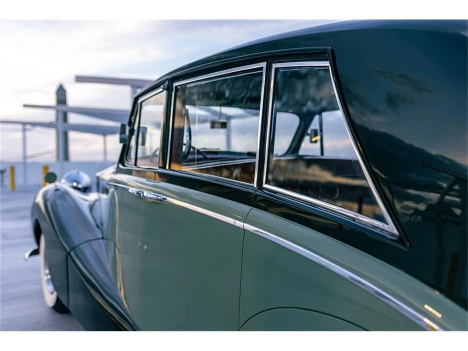 1956 Rolls-Royce Silver Wraith I - Image 18 of 31