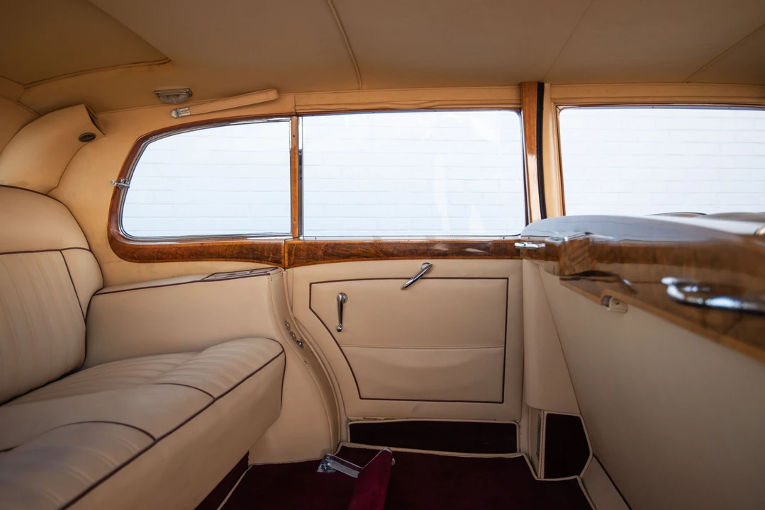 1956 Rolls-Royce Silver Wraith I - Image 11 of 31