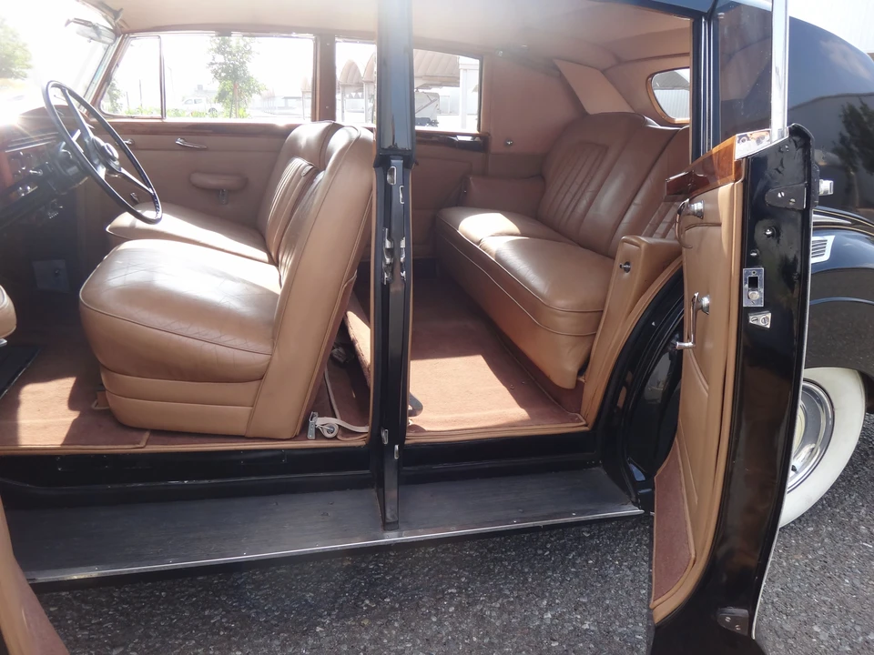 1956 Rolls-Royce Silver Wraith I - Image 4 of 5