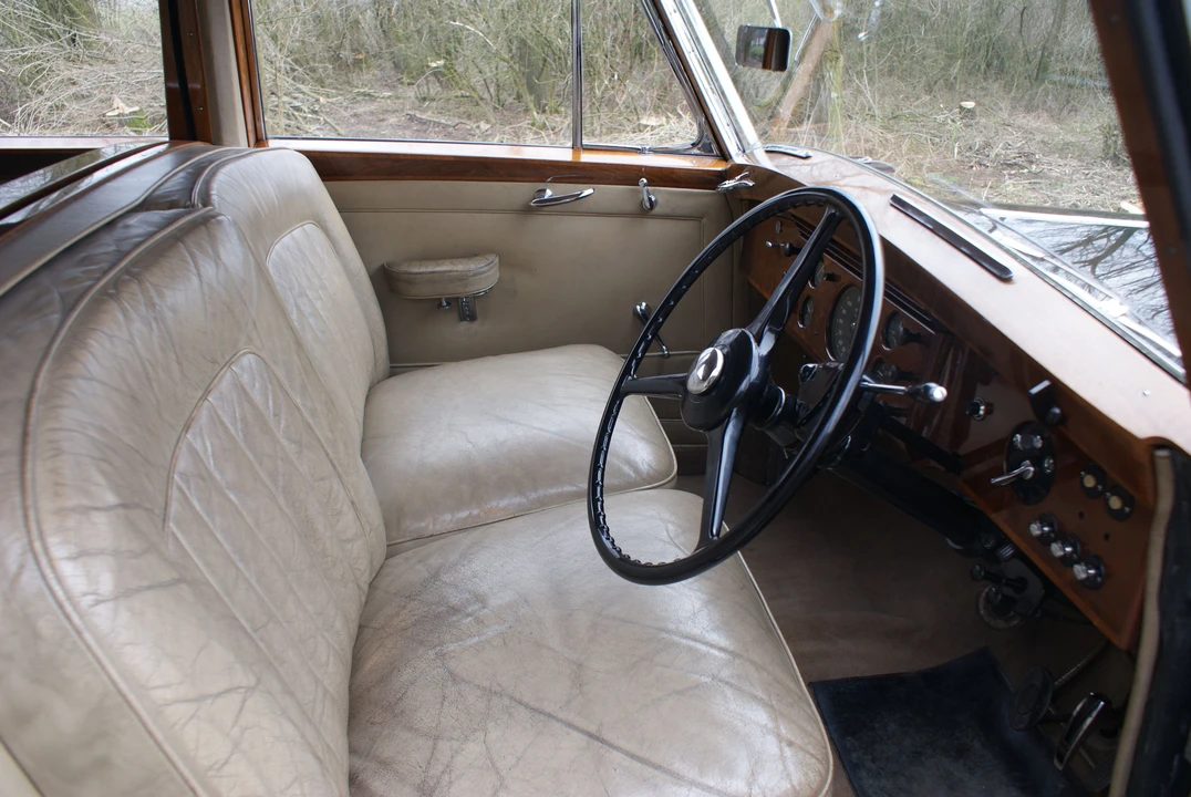 1956 Rolls-Royce Silver Wraith I - Image 14 of 24