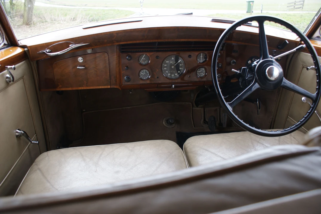 1956 Rolls-Royce Silver Wraith I - Image 8 of 24