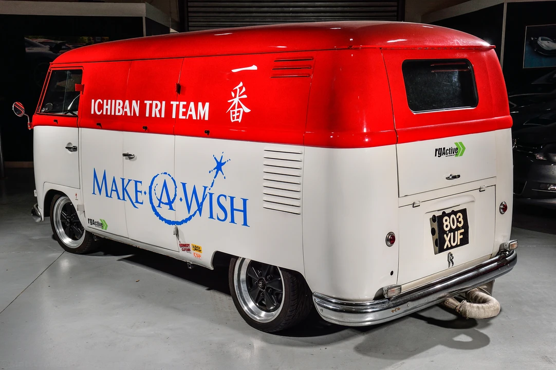 1956 Volkswagen Split-Window Bus - Image 21 of 31