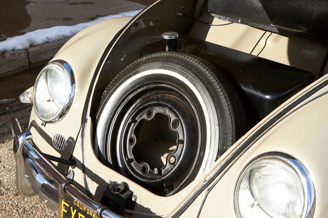 1956 Volkswagen Beetle (Oval Window) - Image 19 of 31