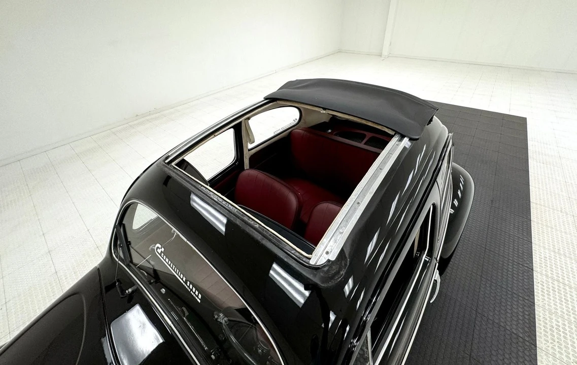 1956 Volkswagen Beetle (Oval Window) - Image 14 of 21