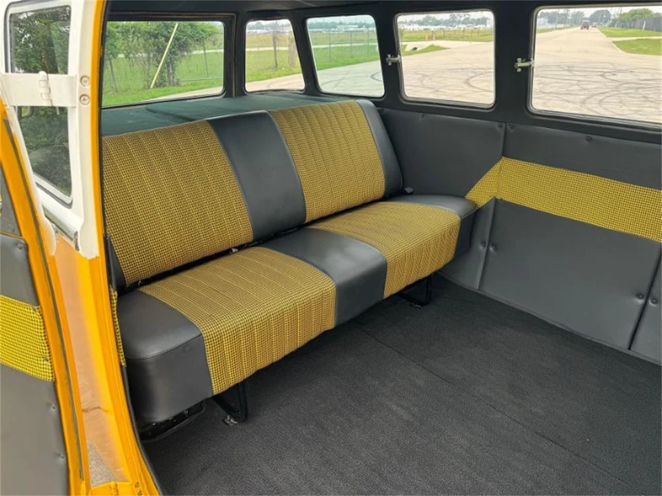 1956 Volkswagen Split-Window Bus - Image 9 of 13