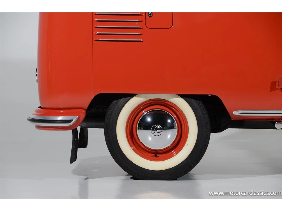 1956 Volkswagen Split-Window Bus - Image 15 of 31
