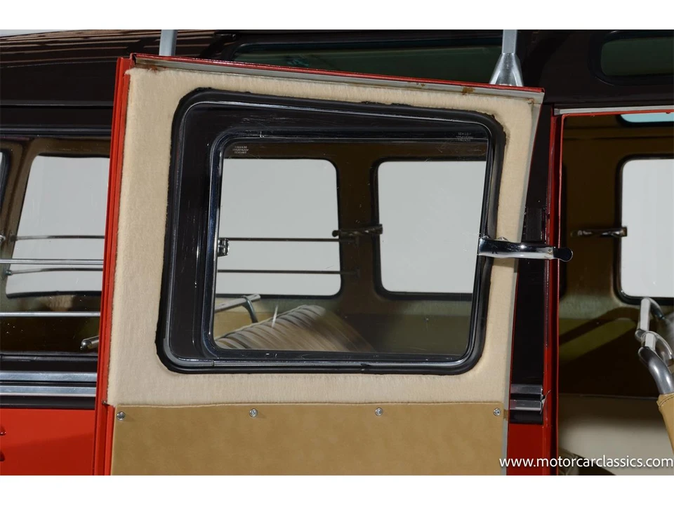 1956 Volkswagen Split-Window Bus - Image 22 of 31