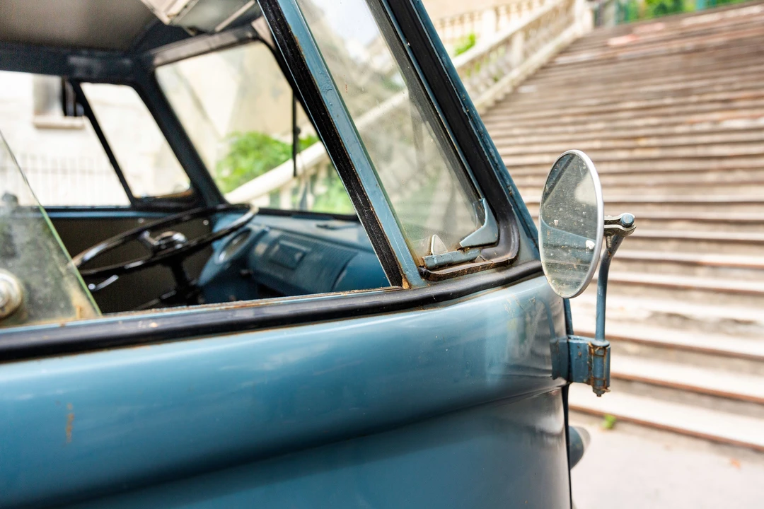 1956 Volkswagen Split-Window Bus - Image 20 of 30