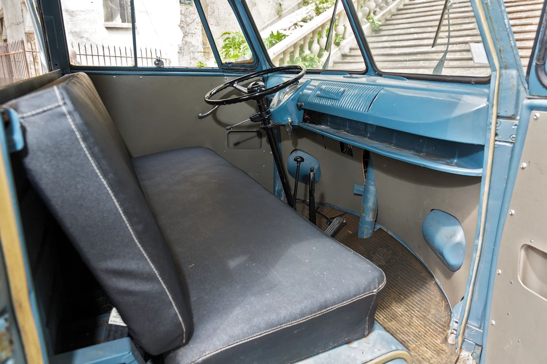 1956 Volkswagen Split-Window Bus - Image 18 of 30