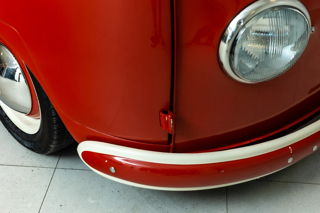 1956 Volkswagen Split-Window Bus - Image 28 of 31