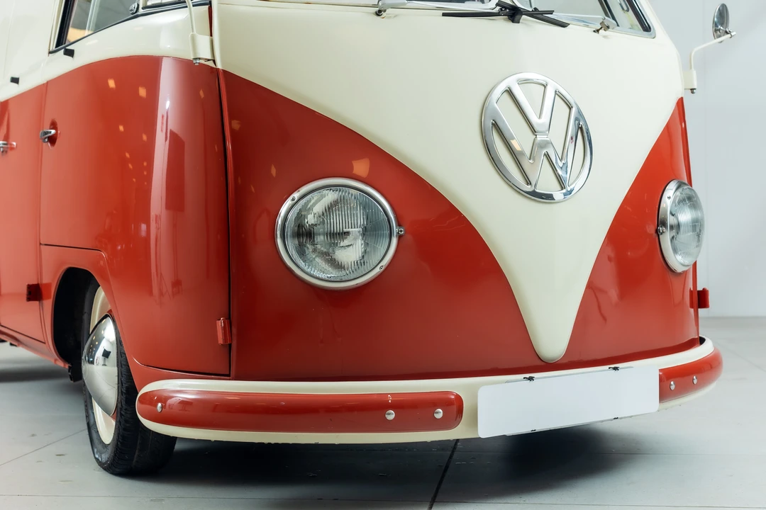 1956 Volkswagen Split-Window Bus - Image 18 of 31