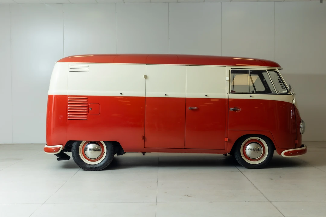 1956 Volkswagen Split-Window Bus - Image 14 of 31