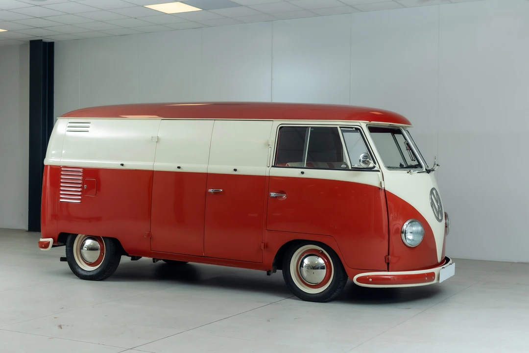 1956 Volkswagen Split-Window Bus - Image 8 of 31