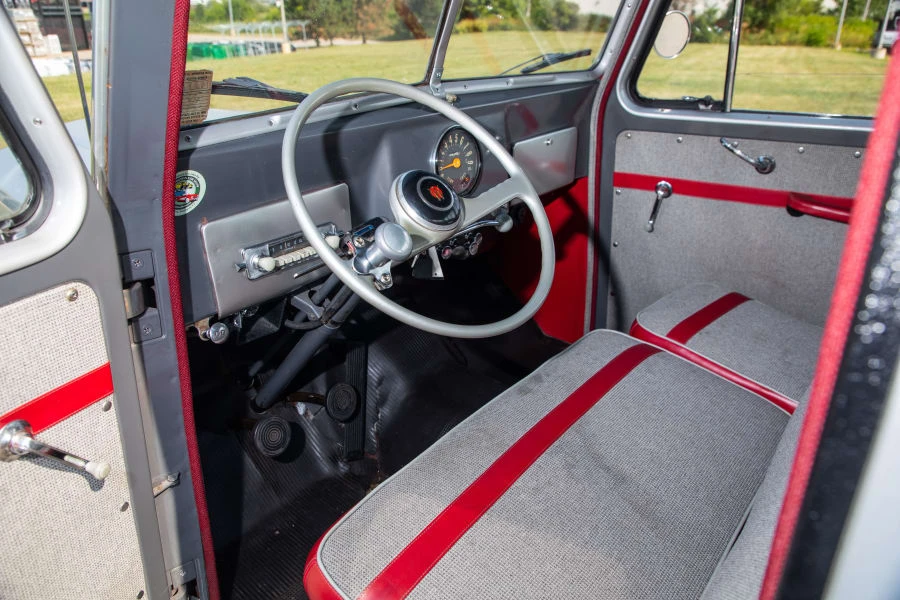 1956 Willys Jeep Wagon - Image 4 of 10