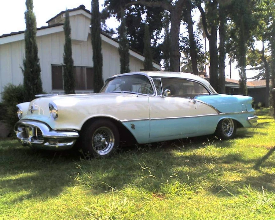 1956 Oldsmobile 88 - Image 10 of 11