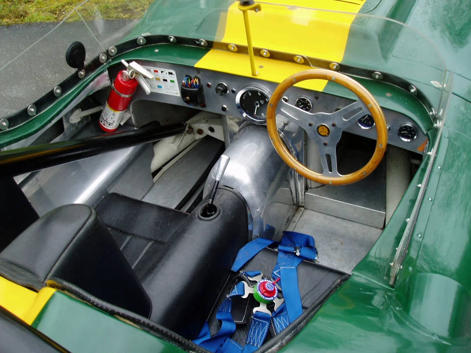 Jaguar Replica - Image 6 of 7