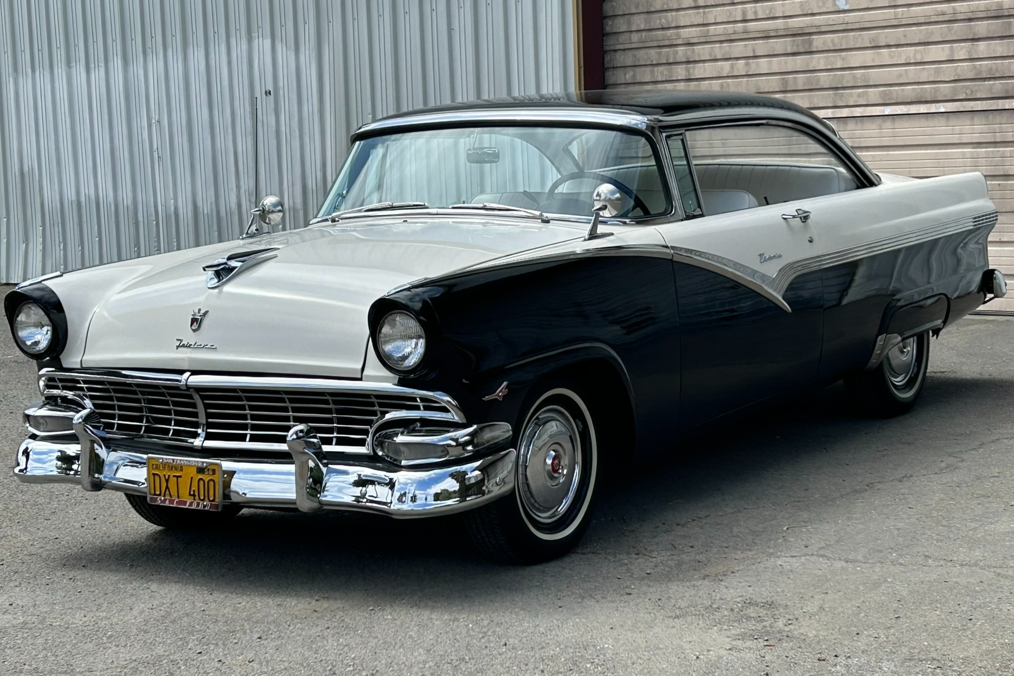 390-Powered 1956 Ford Fairlane Victoria