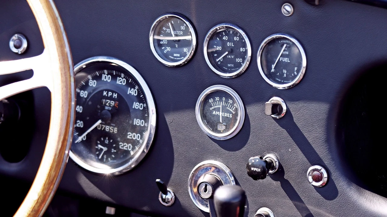 1957 AC Ace & Aceca - Image 31 of 31