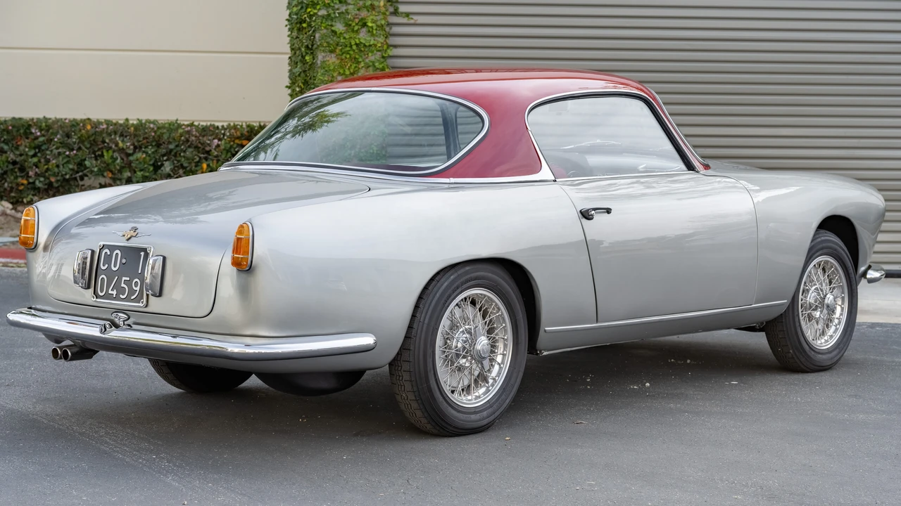 1957 Alfa Romeo 1900 - Image 5 of 31