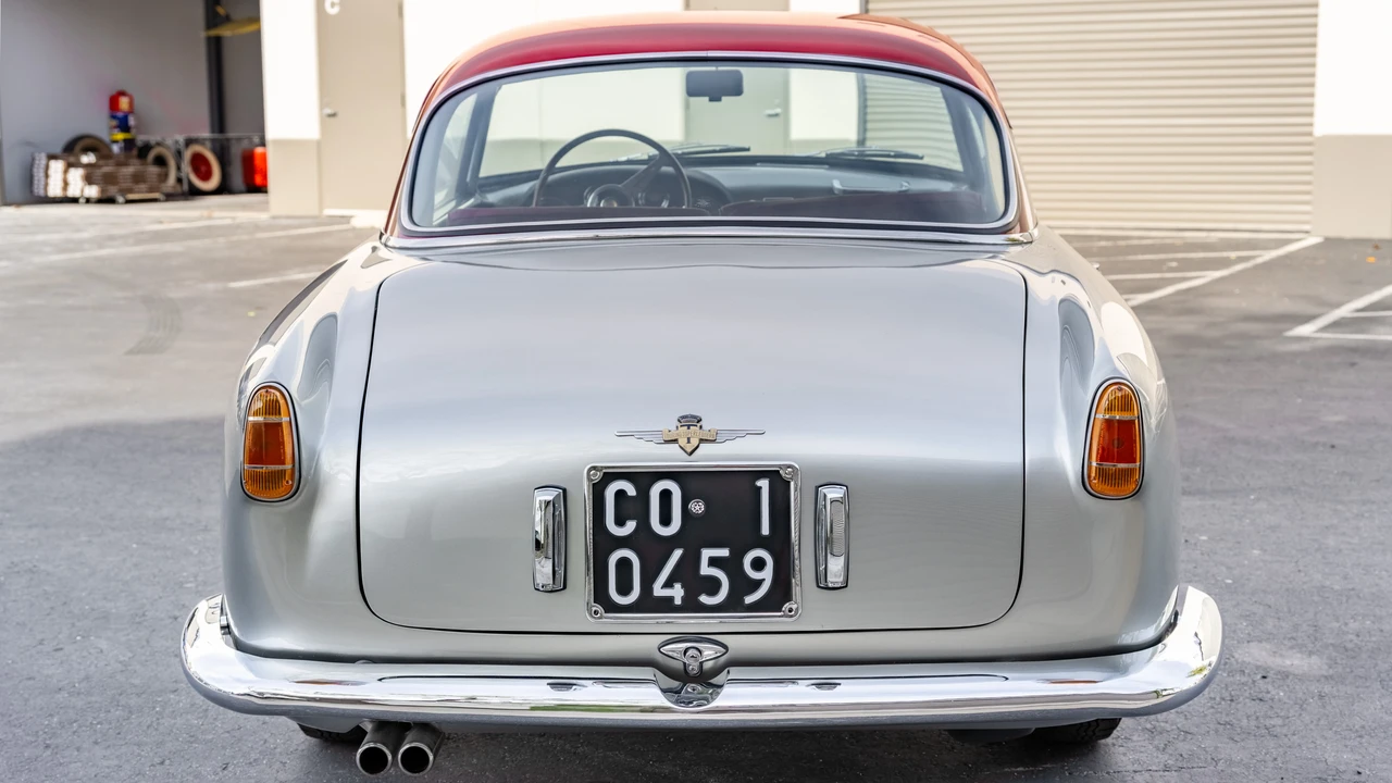 1957 Alfa Romeo 1900 - Image 6 of 31