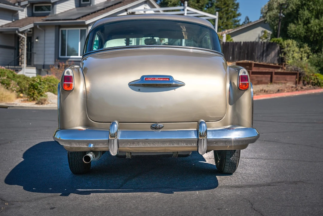 1957 Alfa Romeo 1900 - Image 9 of 31