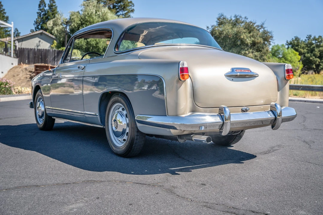 1957 Alfa Romeo 1900 - Image 7 of 31