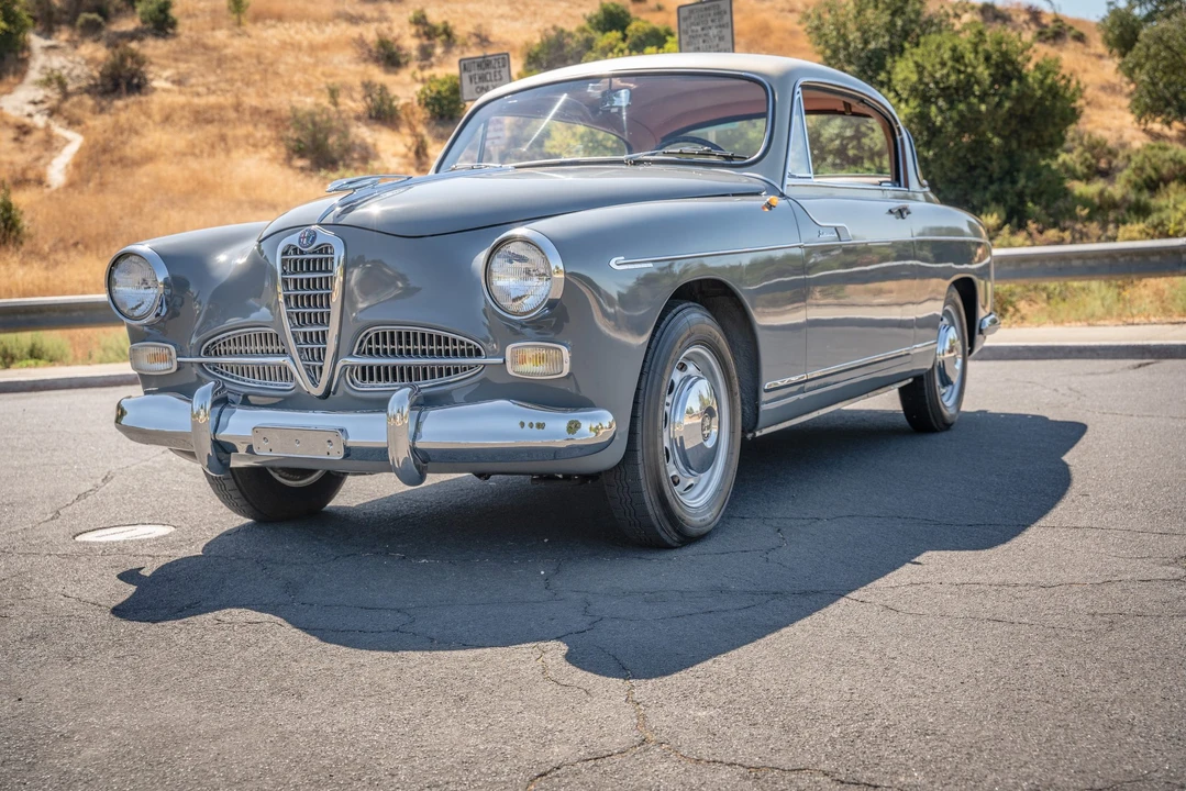 1957 Alfa Romeo 1900 - Image 2 of 31