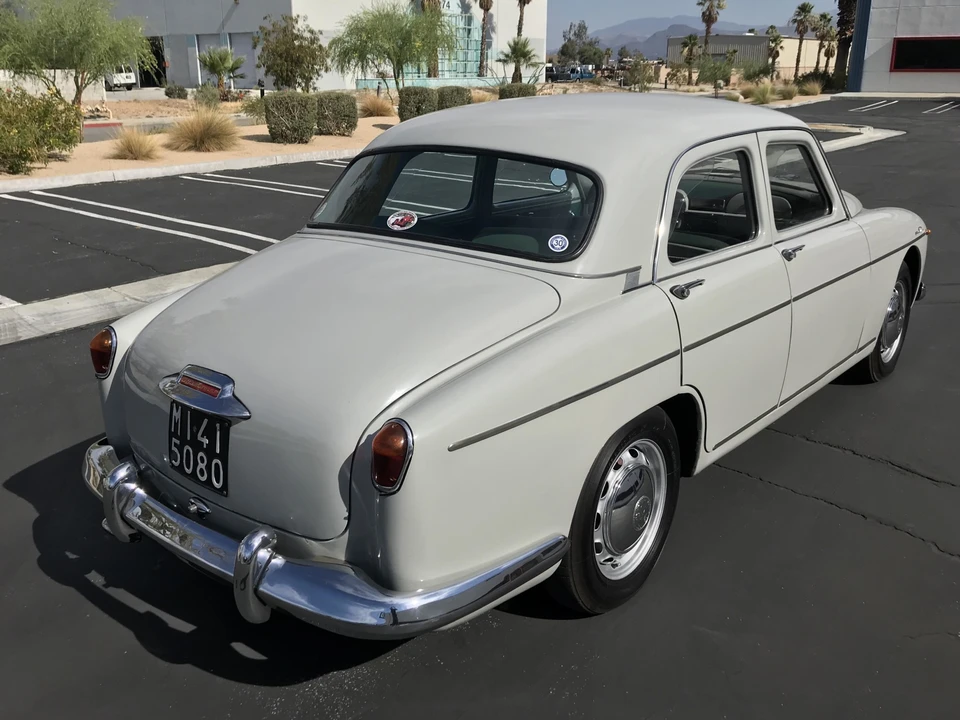 1957 Alfa Romeo 1900 - Image 16 of 31