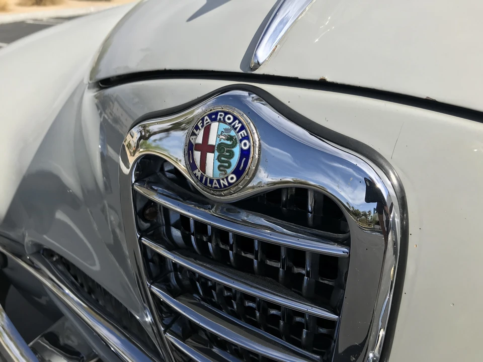 1957 Alfa Romeo 1900 - Image 23 of 31