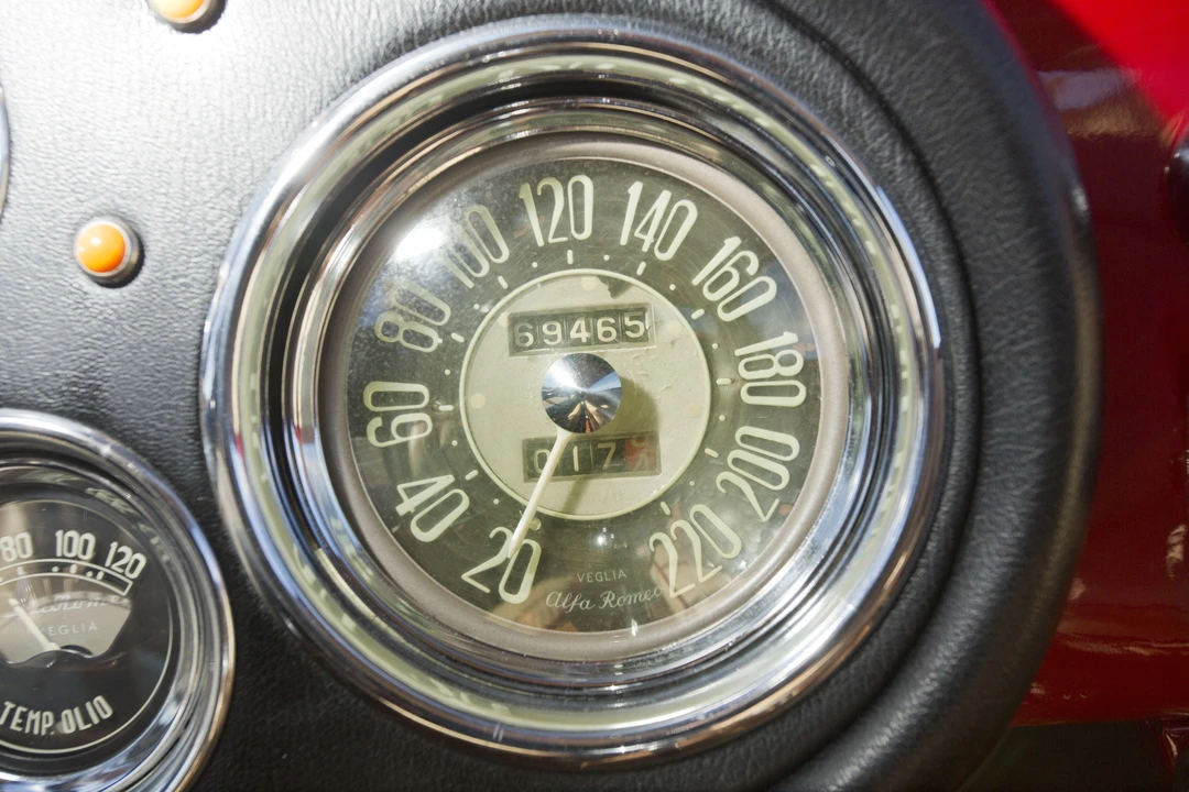 1957 Alfa Romeo 1900 - Image 23 of 31