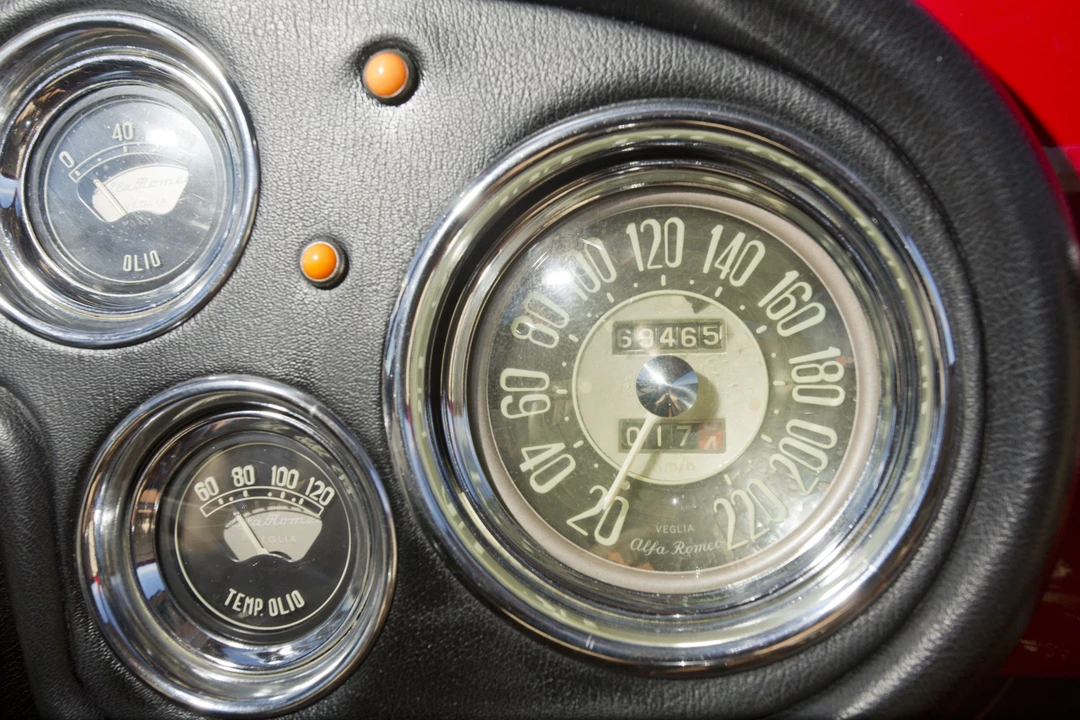 1957 Alfa Romeo 1900 - Image 22 of 31