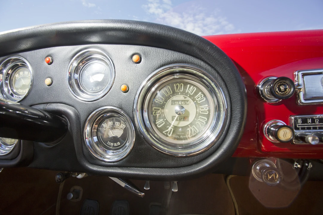 1957 Alfa Romeo 1900 - Image 19 of 31