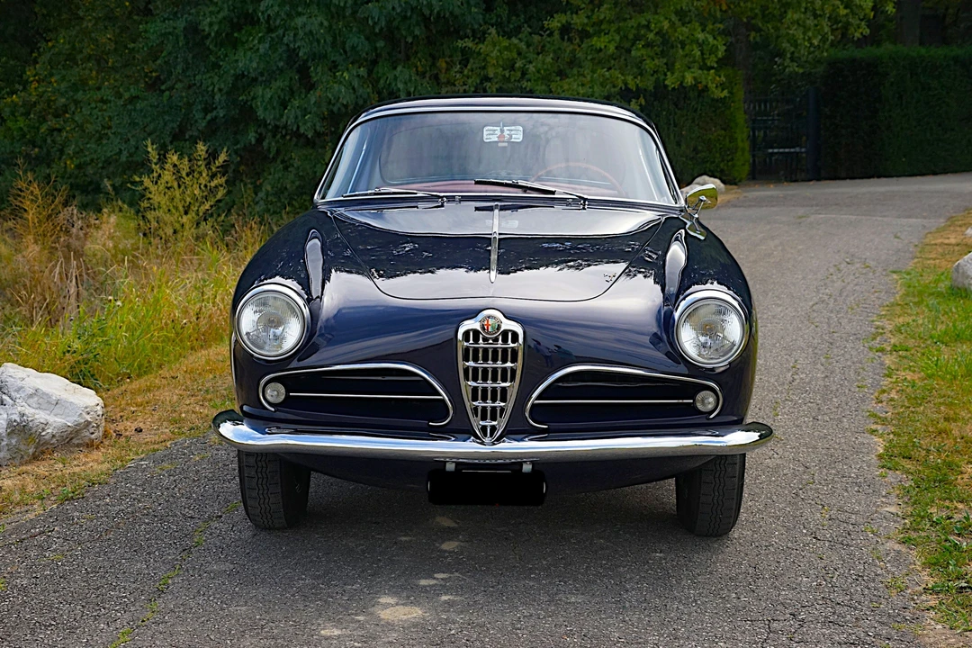 1957 Alfa Romeo 1900 - Image 5 of 24